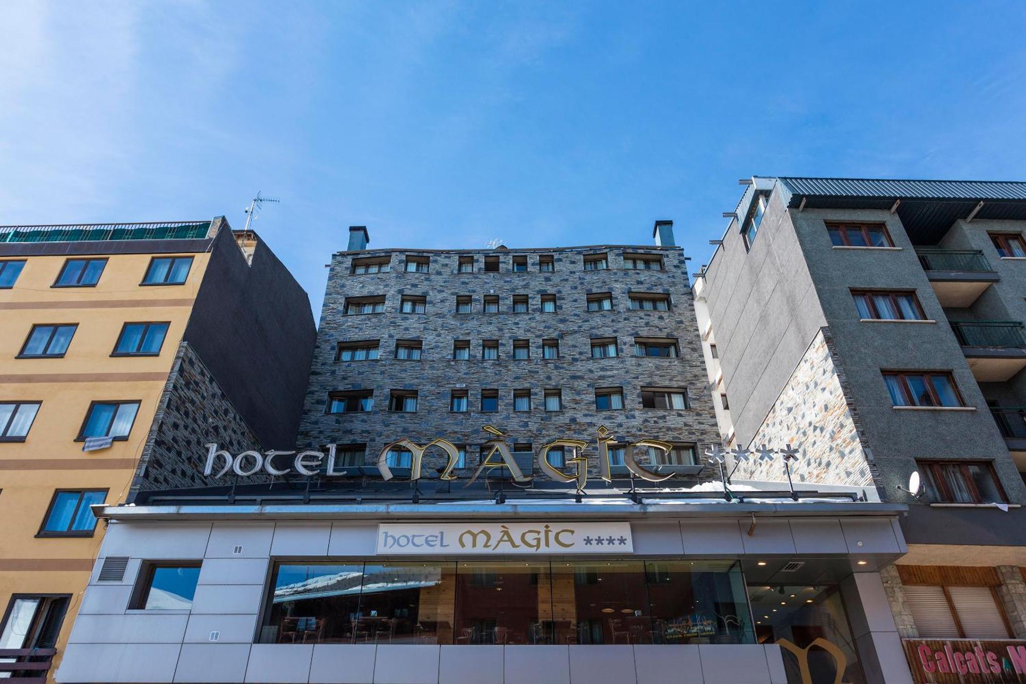 Hotel Magic Pas باس دي لا كاسا المظهر الخارجي الصورة