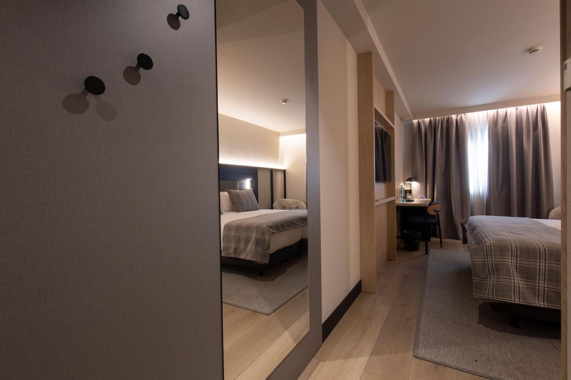 Hotel Magic Pas باس دي لا كاسا المظهر الخارجي الصورة